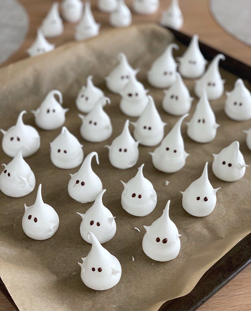 Ghost Meringue Cookies

