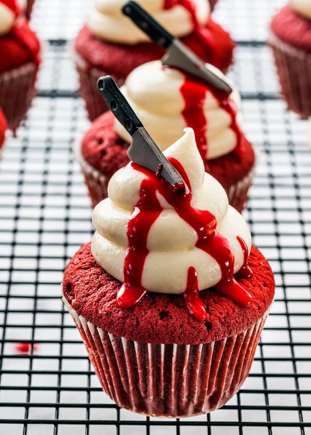 creepy halloween red velvet cupcakes